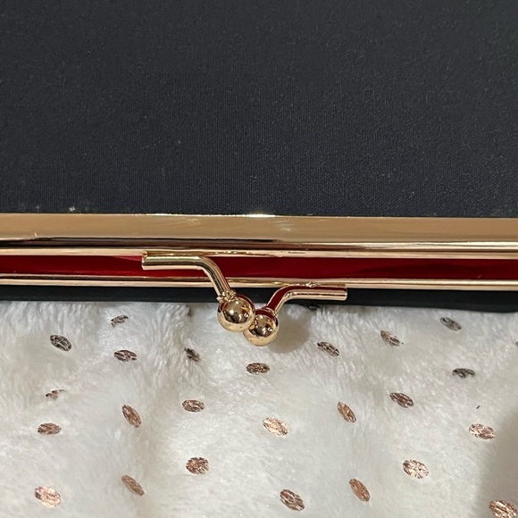 Vintage Elizabeth Arden Co. Black and Red Fold Clutch with Mirror - Picture 7 of 9